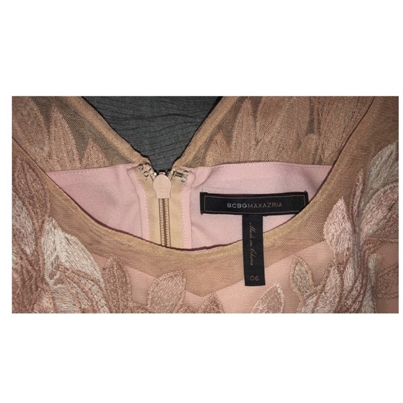 PRICE DROP‼️Beautiful Floral Appliquéd BCBG MaxAzria Dress - Picture 7 of 8